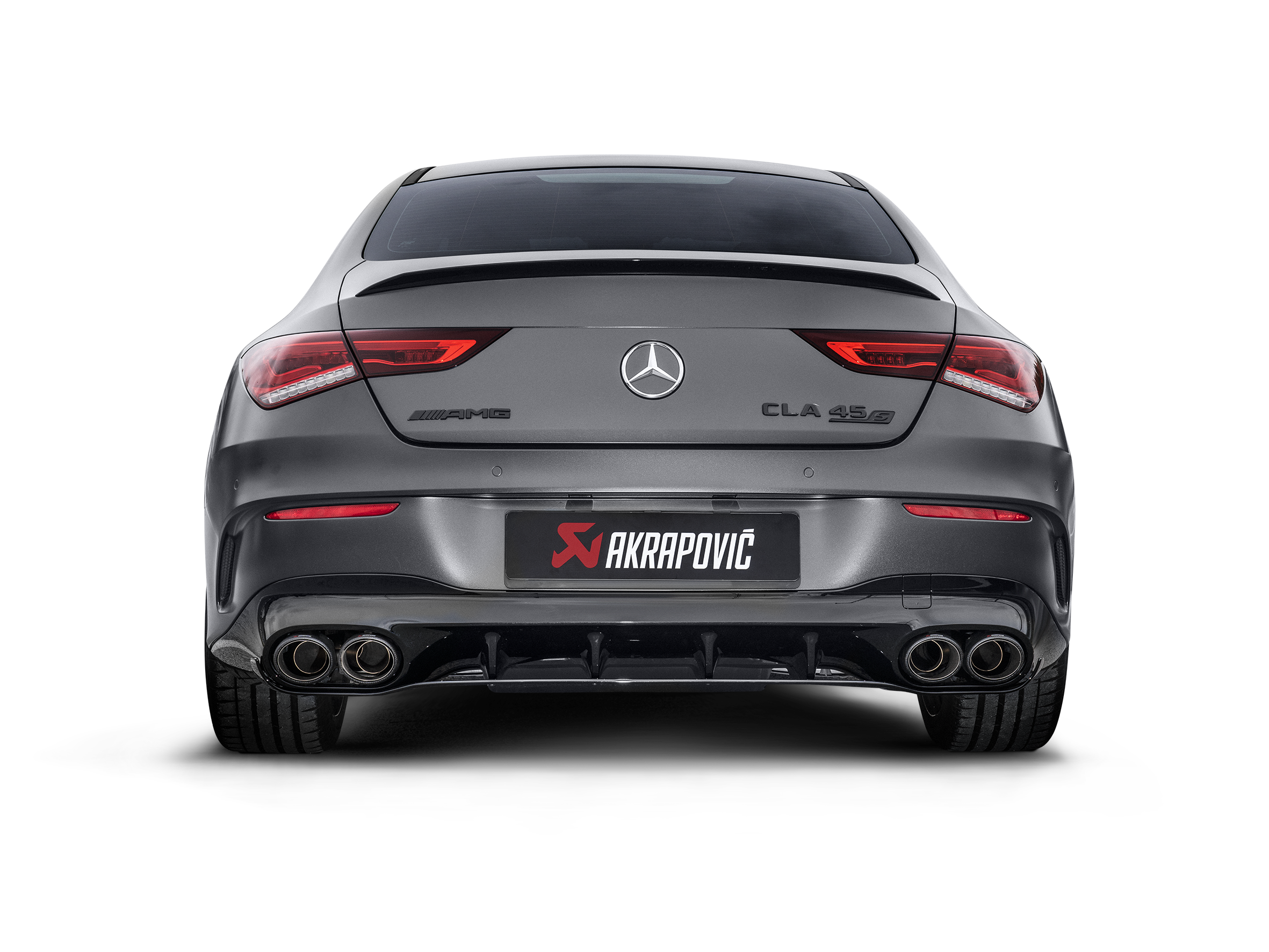 Echappement akrapovic disponible pour sublimer la puissance CLA 45 S AMG chez LSF PERFORMANCE